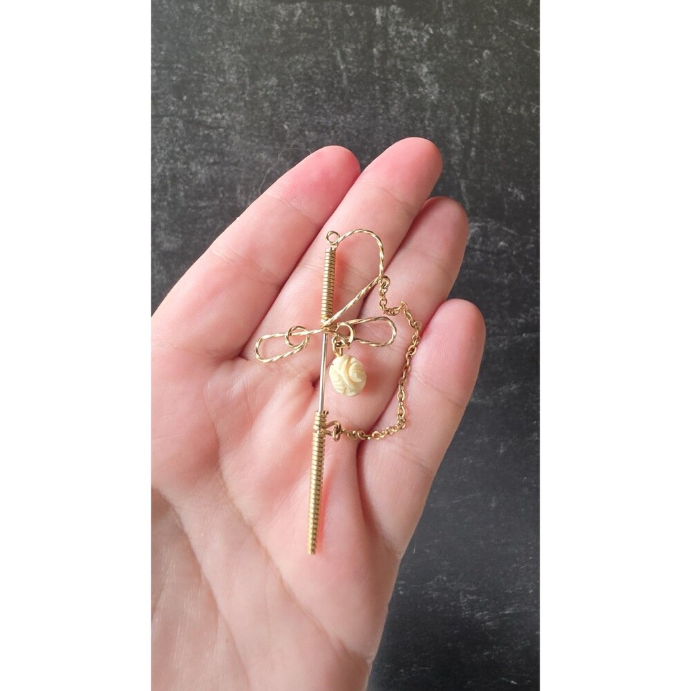 Gold Tone Metal Sword Shaped Celluloid Flower Stick Pin Vintage Costume Jewelry
